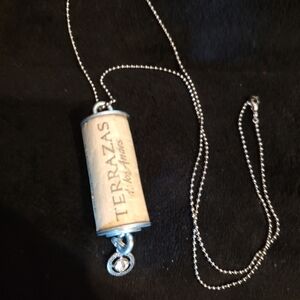 💥 3/$20 Craft Fair Wine Cork Necklace!